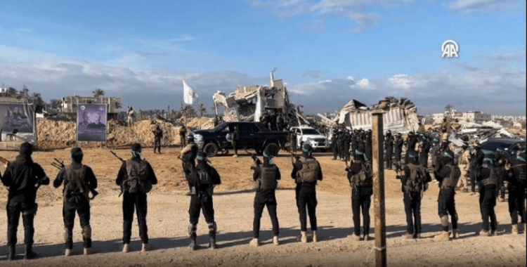 Hamas ateşkes anlaşması kapsamında yarın üç rehinenin serbest bırakılacağını açıkladı