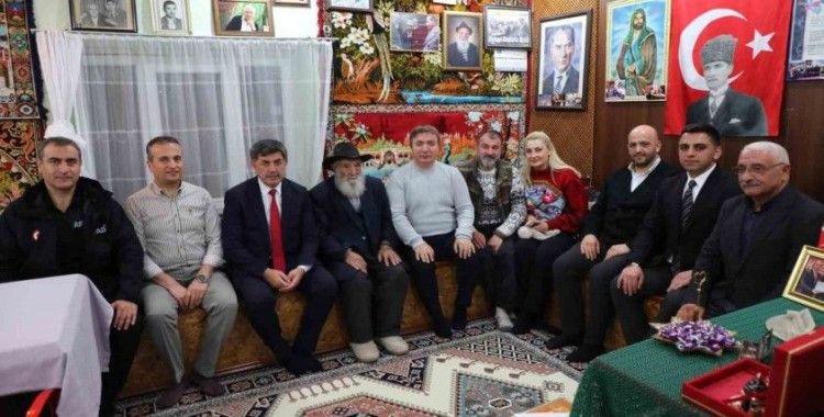 Vali Aydoğdu Hızır Orucu lokmasına ortak oldu
