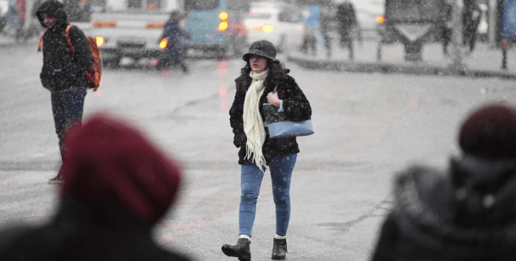 Yeni soğuk hava dalgası geliyor: İstanbul'a yoğun kar yağışı için tarih açıklandı