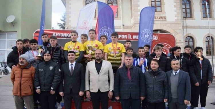 Okul Sporları Gençler Oryantiring müsabakaları tamamlandı