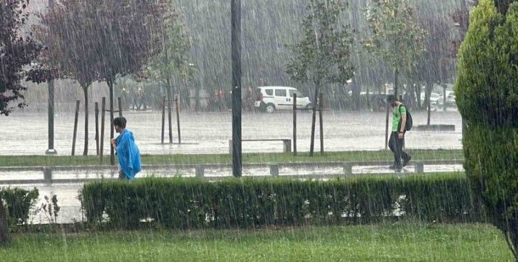 Valilikten sağanak yağış uyarısı
