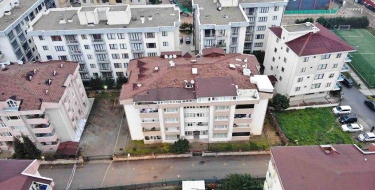 Tuzla’da tahliye edilen bina havadan görüntülendi
