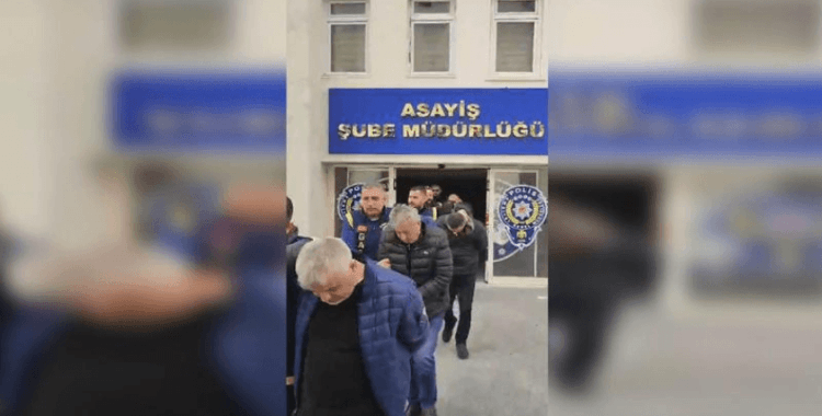 Şantaj ve tehditle 17 milyon liralık vurgun yapan çete çökertildi