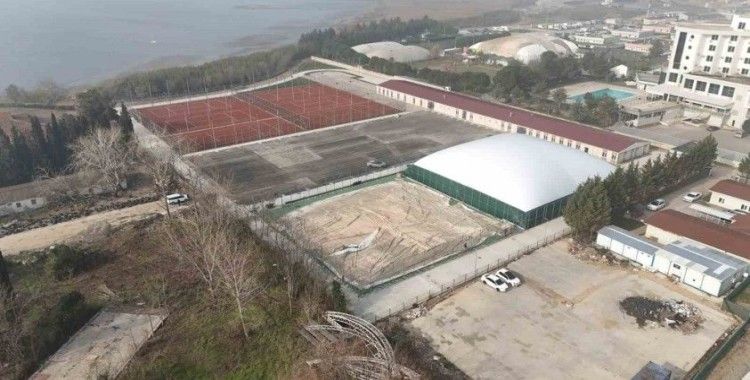 Tenisseverlere müjde
