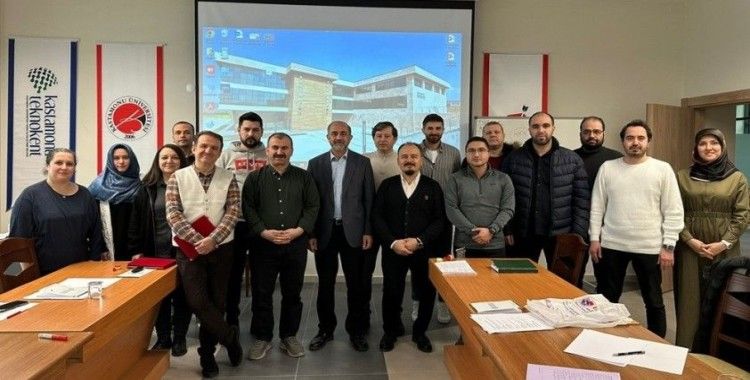 Kastamonu Üniversitesi’nden akademisyenlere yönelik proje hazırlama eğitimi
