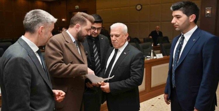 Başkan Bozbey’den okullarda süt dağıtımı açıklaması
