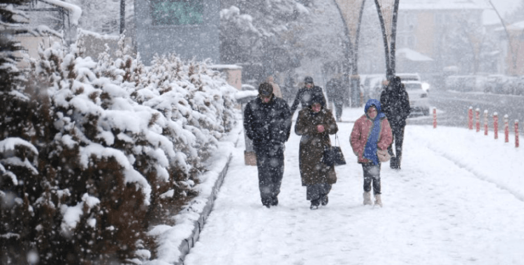 AFAD'dan 5 il için 'turuncu' kodlu kar uyarısı