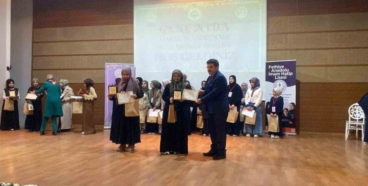 Genç Nida Hafızlık Yarışması Ege bölge birincisi Simav Kız AİHL’den
