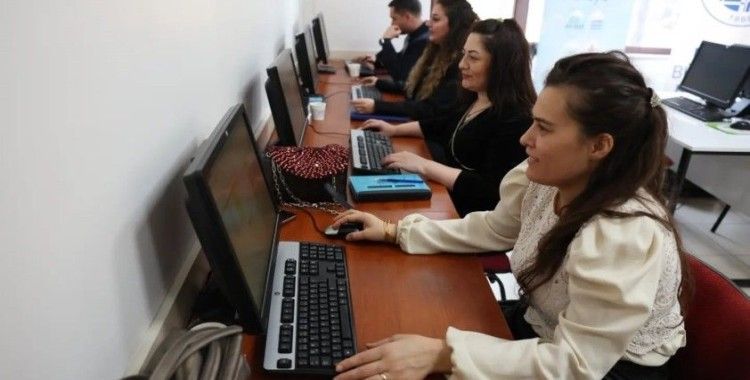 KAYMEK, kurumlara eğitim desteği sağlıyor
