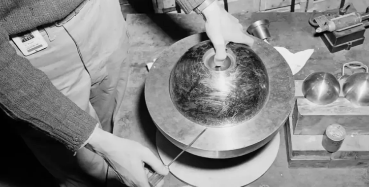 Dünyanın en tehlikeli nesnesi 'Şeytan Çekirdeği'ni yaptılar: Bilimin lanetli deneyine dokunan öldü