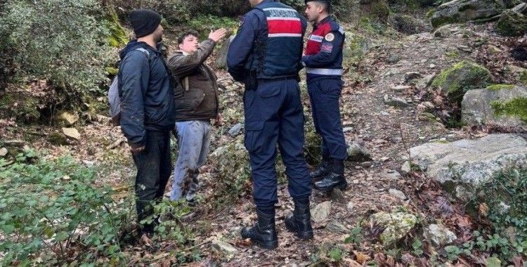 Milli Park’ta kaybolan şahısları jandarma buldu
