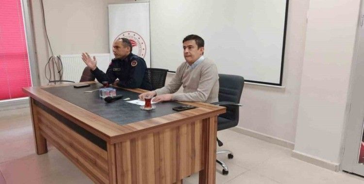 Ereğli’de mevsimlik tarım işçileri konusunda muhtarlarla toplantı düzenlendi
