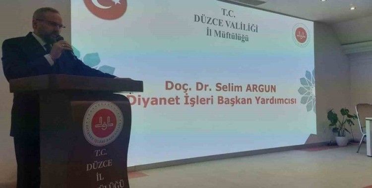 Din görevlileri merkez-taşra buluşmasında bir araya geldi
