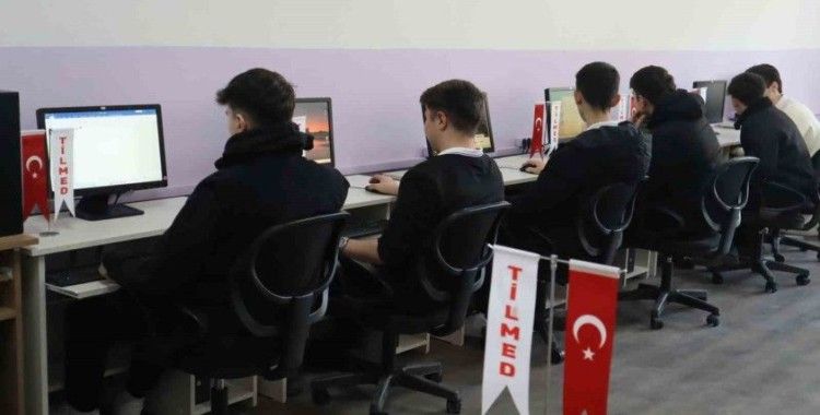 TİLMED’den Eskişehir Ahi Evran Ticaret Lisesi’ne iki yeni bilgisayar laboratuvarı
