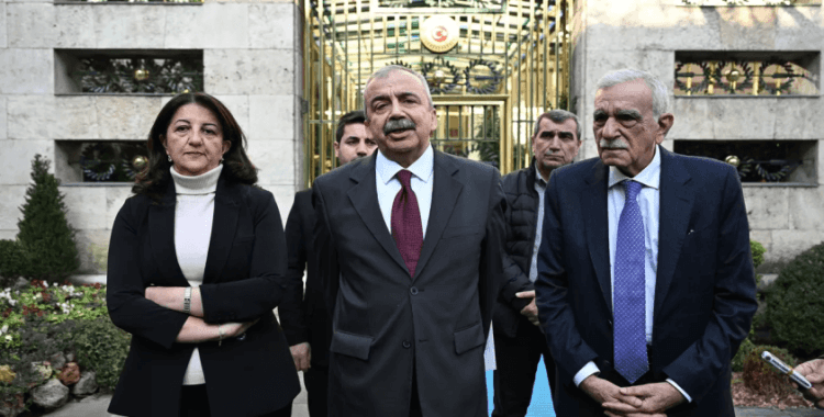 DEM Parti İmralı heyeti yola çıktı