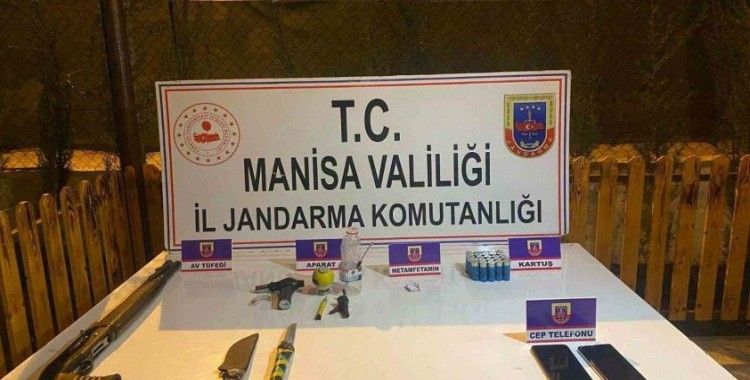 Sarıgöl Jandarması uyuşturucuya geçit vermedi
