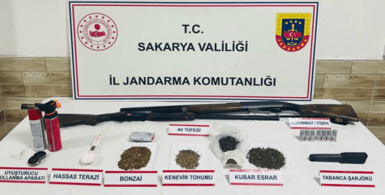 Sakarya'da uyuşturucu operasyonu: 2 tutuklama