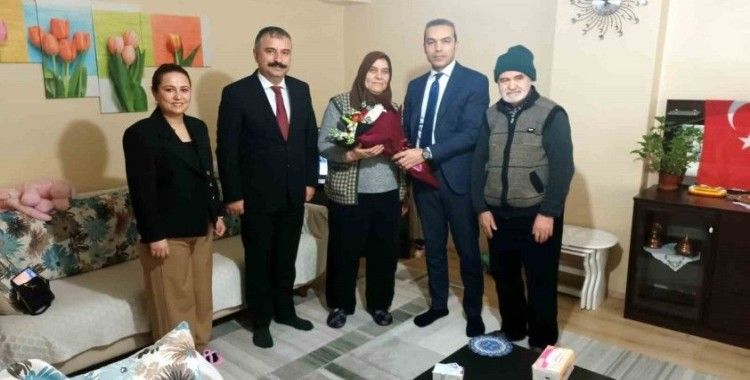 Vali Yardımcısı Çiçek’ten ve Müdür Bayrak’tan ‘Aile Yılı’ etkinlikleri kapsamında ziyaret
