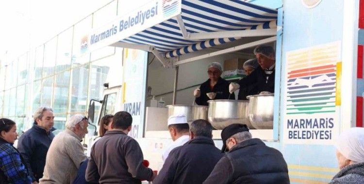 Marmaris Belediyesi’nden her gün 3 çeşit iftarlık

