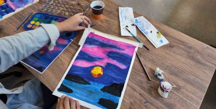 Dünya Ressamlar Günü’nde yeteneklerini keşfettiler

