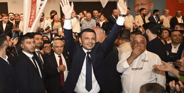 CHP İstanbul İl Başkanı Özgür Çelik hakkında soruşturma başlatıldı