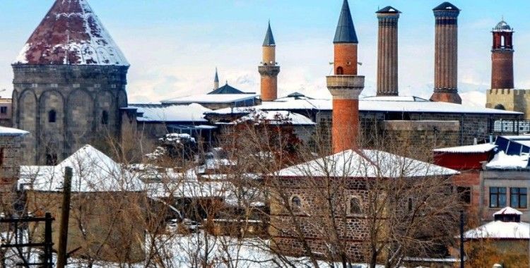 Erzurum’da bebeklerde Asel ve Alparslan ismi revaçta
