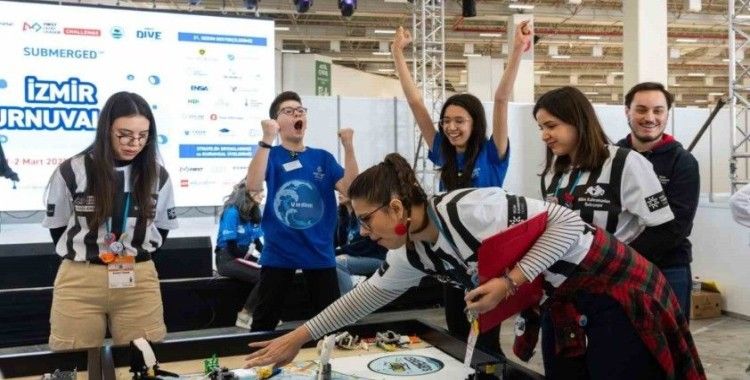 Bilim Kahramanları’nın yeni görevi okyanusları keşfetmek
