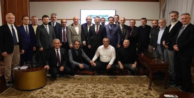 Rektör Kırışık, ANKA Düşünce Platformu üyeleriyle bir araya geldi
