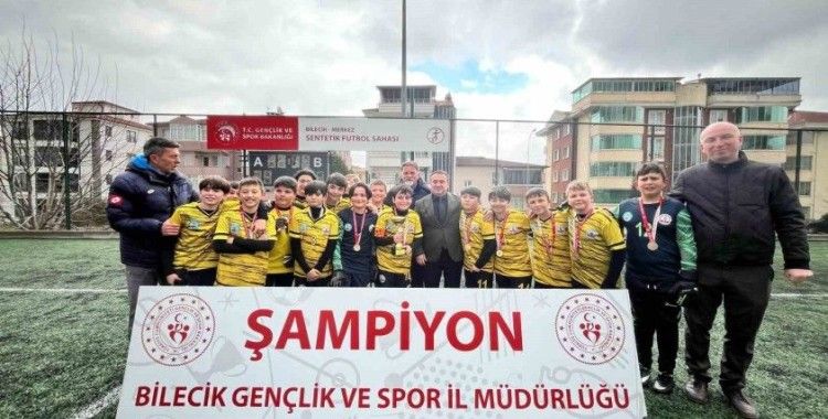 Küçükler Futbol İl Turnuvasının şampiyonu Edebali Ortaokulu oldu
