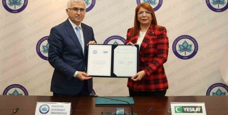ESOGÜ ile Türkiye Yeşilay Cemiyeti Eskişehir Şubesi arasında iş birliği protokolü

