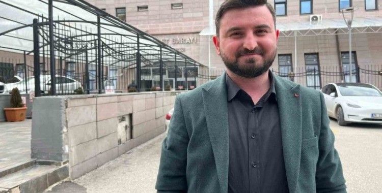 Üvey kardeşini öldüren adamın yargılandığı davada karar duruşması görüldü
