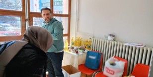 Bayburt’ta öğretmen ve öğrenciler ihtiyaç sahipleri için Ramazan kolileri hazırlıyor
