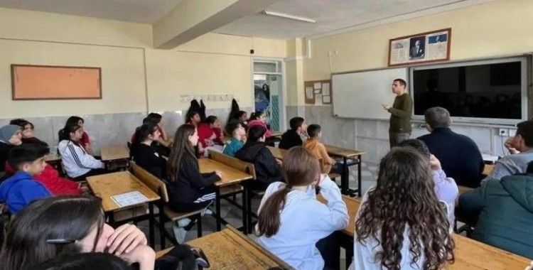 Bozyazı’da ’Stres ve kaygı yönetimi’ semineri düzenlendi
