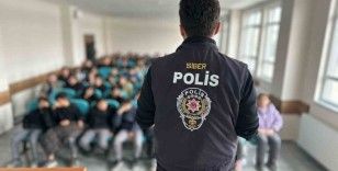 Siberay programı ilçelerde de devam ediyor
