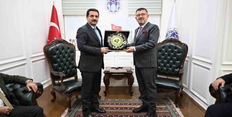 Battalgazi’nin ileriye dönük projelerine Veli Ağbaba’dan tam destek
