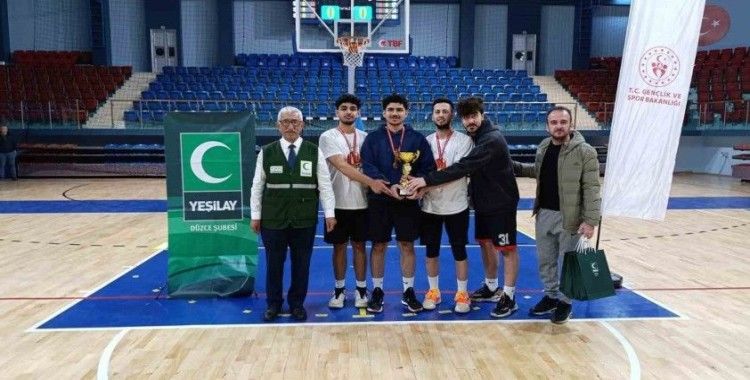 Yeşilay 3x3 basketbol turnuvası yapıldı
