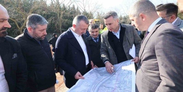 İzmit bir uçtan diğer uca demir ağla bağlanıyor
