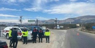 Mersin Mut’ta  trafik ekiplerinden denetim
