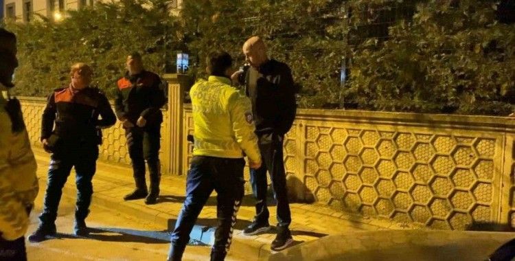 Uygulamadan kaçan alkollü sürücüden polislere: "Amerikan polisi misiniz?"
