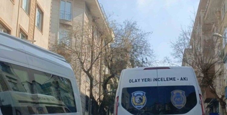 Bandırma’da feci olay...Cam silerken dengesini kaybedip hayatını kaybetti
