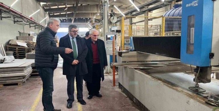 Üniversite-sanayi iş birliği görüşüldü
