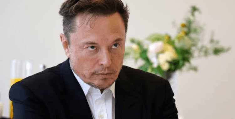 X'in sahibi Musk, platformdaki erişim sorununun 'Ukrayna kaynaklı' olduğunu söyledi