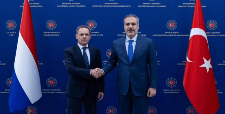 Bakan Fidan, Hollandalı mevkidaşı Veldkamp ile görüştü