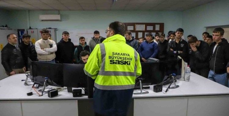 Arıtma ve enerji üretim tesisleri öğrencilere kılavuz olmaya devam ediyor
