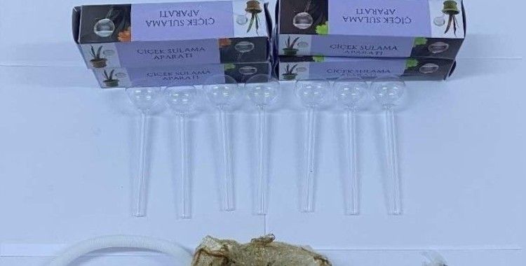 Ticari takside uyuşturucu ele geçirildi: 1 gözaltı
