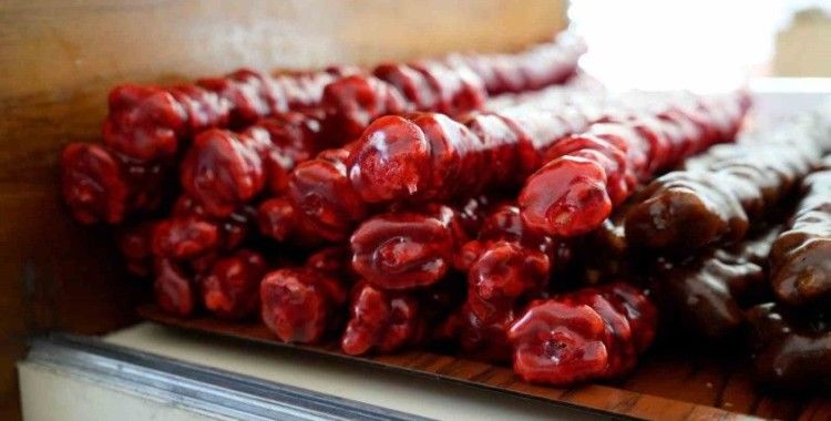 Ramazan ayı ile birlikte pestil ve kömeye talep arttı