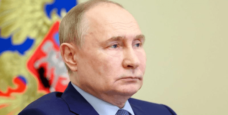 Putin: Ukrayna'da ateşkes konusundaki tekliflere katılıyoruz