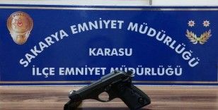 Şüpheli hareketler sergiledi, üzerinden ruhsatsız silah çıktı
