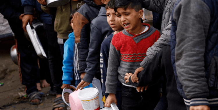 Soykırımcı İsrail’in abluka uyguladığı Gazze’de açlık tehlikesi yeniden artıyor