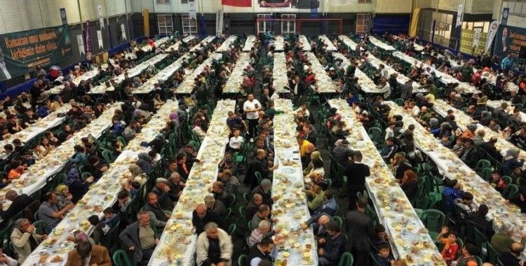 Kocasinan’ın iftarına, 2 bin 500 kişi katıldı
